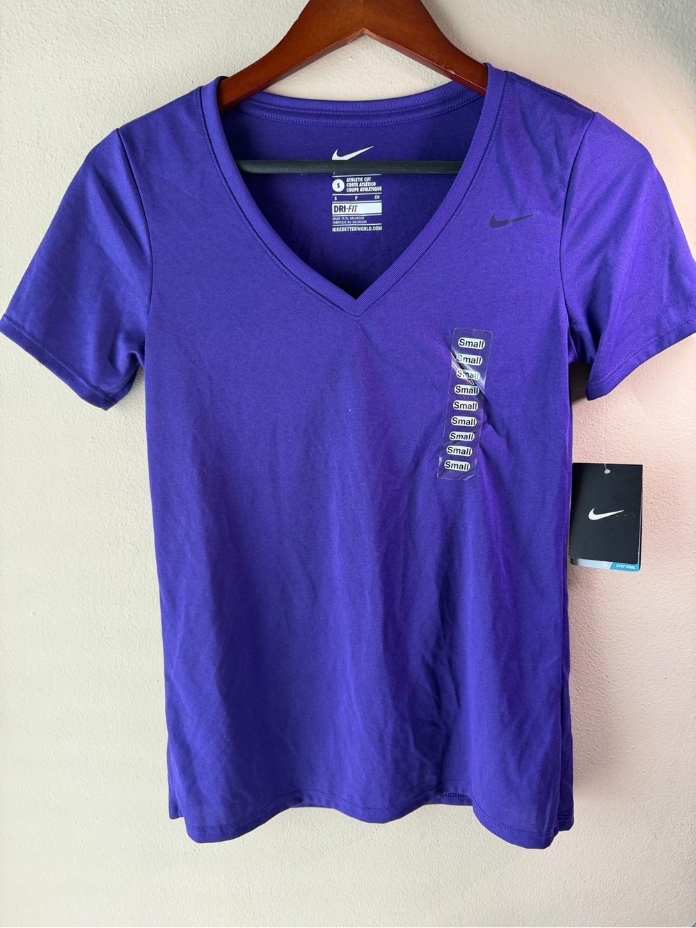 NWT Nike Dri-FIT Purple V-Neck Athletic Short Sleeve Tee Size Small